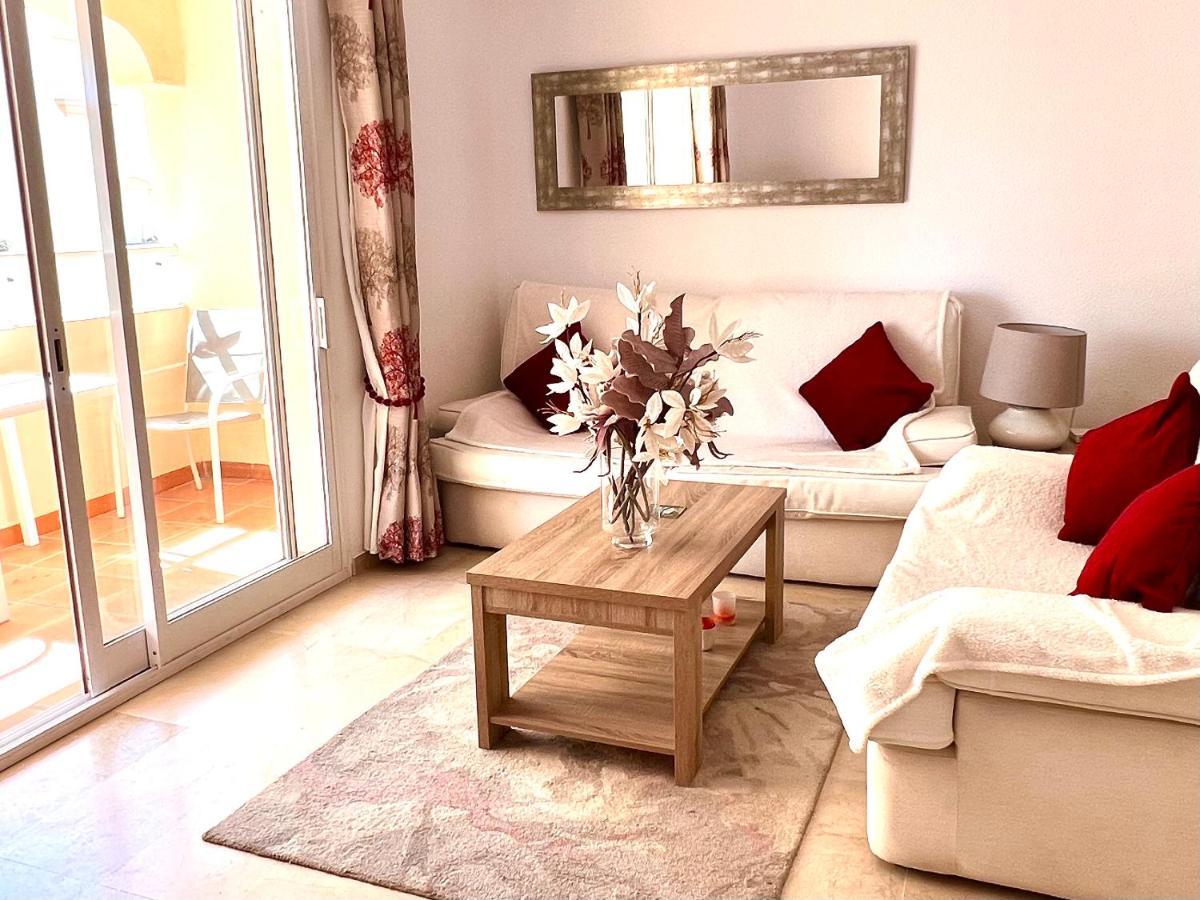 Front Line Apartment, Close To Everything.. Apartment Estepona